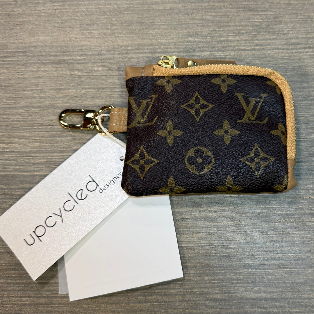 Penny Keychain Wallet In Leather | Upcycled Gucci &amp; LV