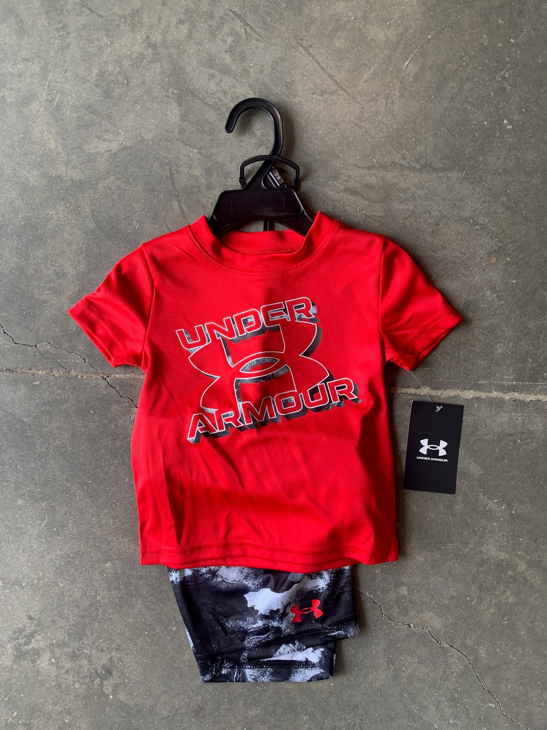 Under Armour Red Tech Set